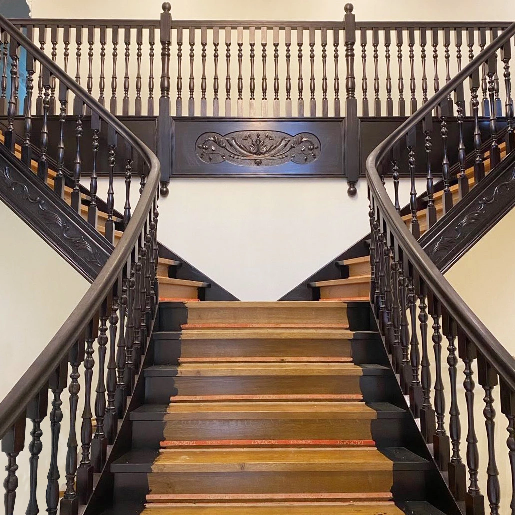 Architectural & Interior Features