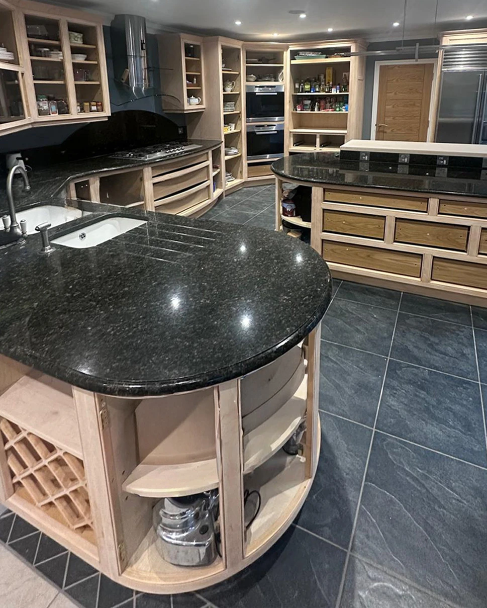 Kitchen bespoke joinery & fitting